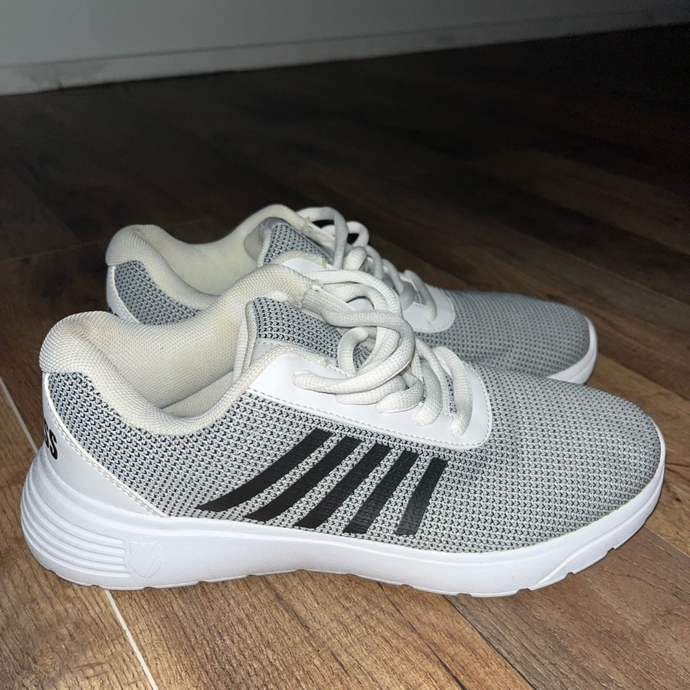 K Swiss Tennis Shoes